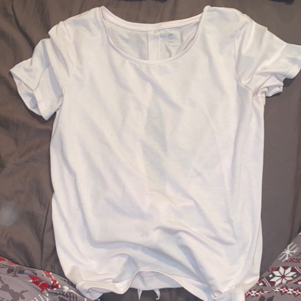 White tee